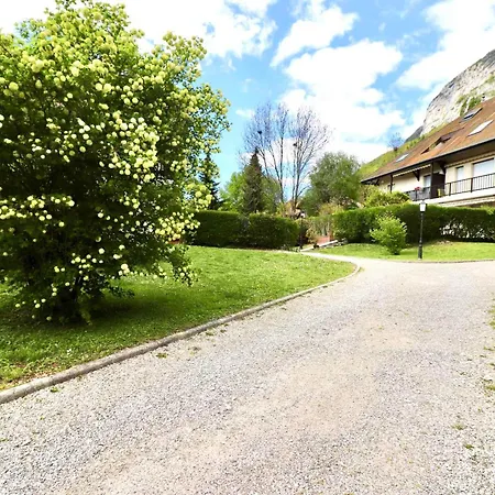 3 Pièces Avec Piscine, Proche Du à - Fr-1-432-4 Appartement Annecy