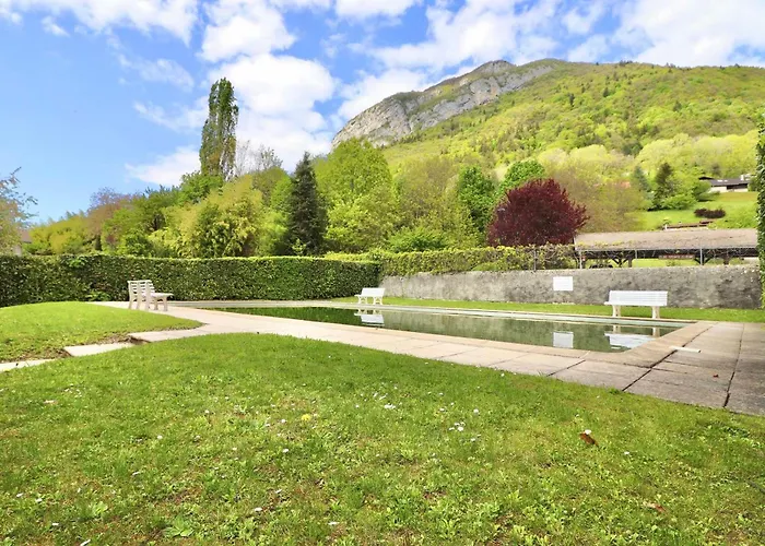 3 Pièces Avec Piscine, Proche Du à - Fr-1-432-4 Appartement